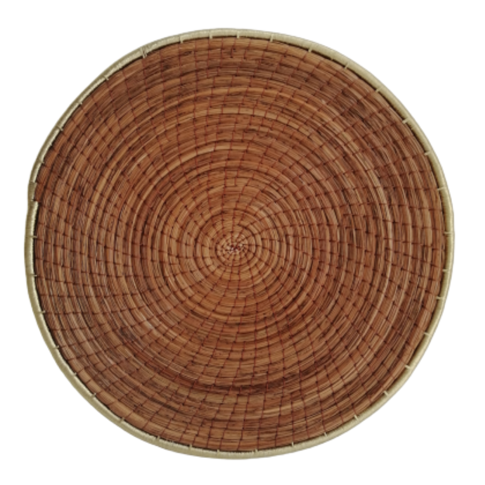 Bajo plato de madera de pino salvaje. 25-30cm – La Mesa Marquesa